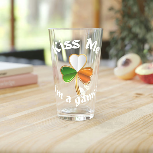 Kiss Me, I'm a Gamer Pint Glass, 16oz